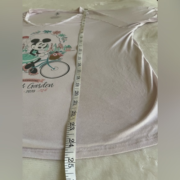 Disney Parks 2020 EPCOT Minnie Mouse in Bloom Flower & Garden Festival T-Shirt M - Picture 5 of 6
